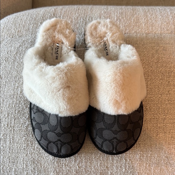 Coach Women's Black and Cream Plush Slippers - Picture 1 of 6